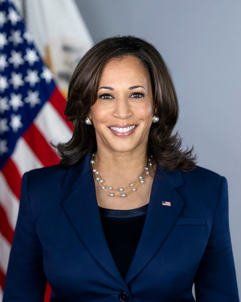 Vice President Kamala Harris takes her official portrait Thursday, March 4, 2021, in the South Court Auditorium in the Eisenhower Executive Office Building at the White House. (Official White House Photo by Lawrence Jackson)